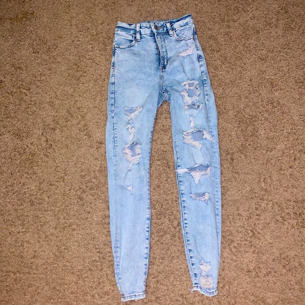 NEVER WORN.